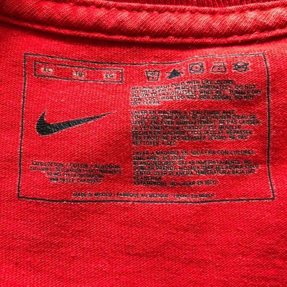 NIKE Red "Every Damn Day Just Do It" Tee XL - Picture 4 of 6